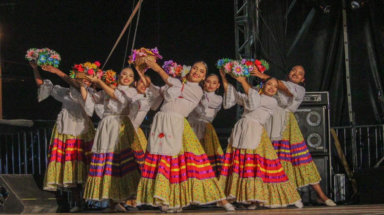 Compañía Artística Danza Colombia — delegación de Colombia