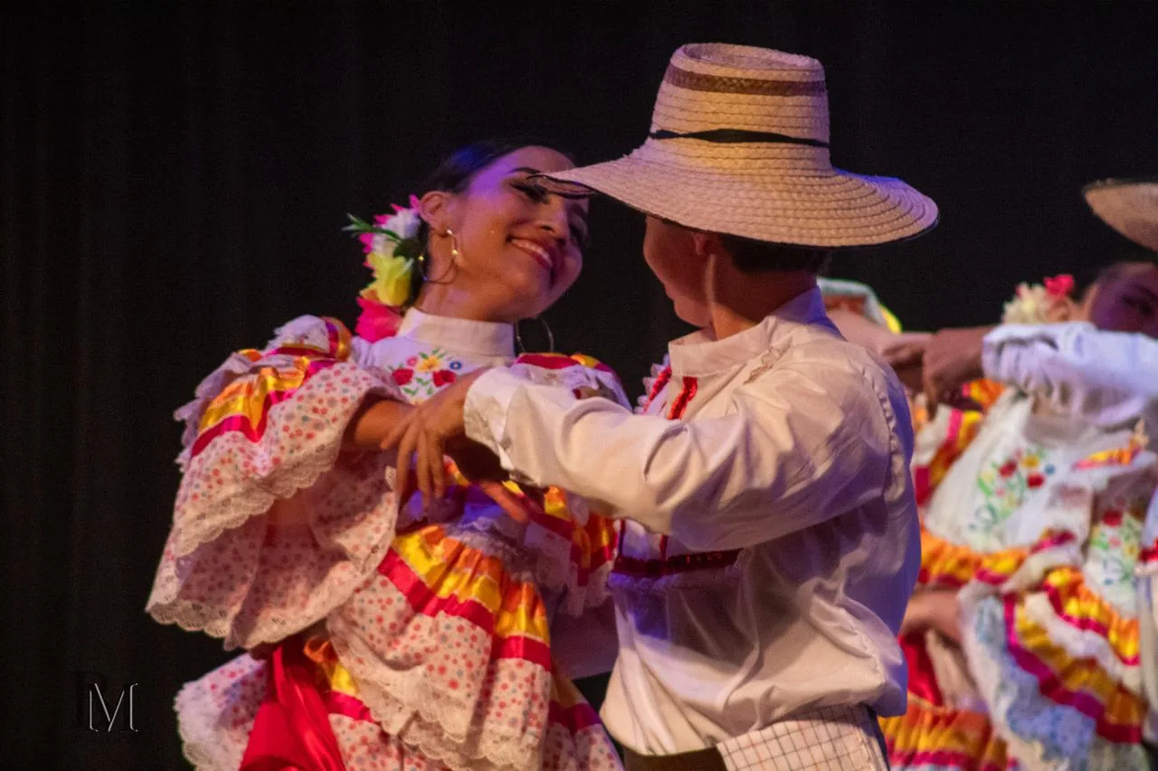 Compañía Artística Danza Colombia