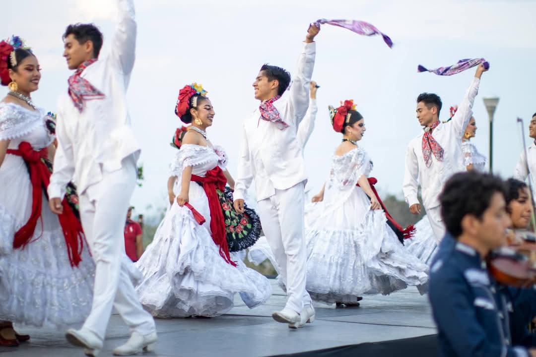 Ballet Nacional del Movimiento Antorchista — delegación de México